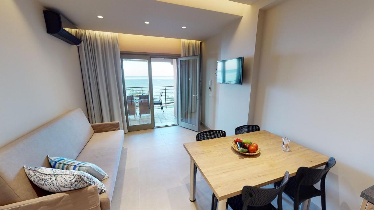 Kallia Suites- Chorefto Dış mekan fotoğraf